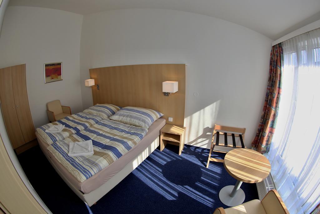 Apartments Kroměříž Chambre photo